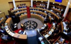 L'Assemblée de Corse, unanime, demande "le gel de la hausse des carburants" au Premier ministre