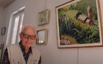 L'artiste-peintre Carlu offre une de ses œuvres à l'association la Marie-Do