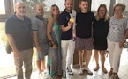 Steven Da Costa et sa médaille d'or en compagnie d'Anne-Marie Natali et de la famille Sampieri.