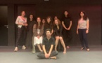 Les élèves en spécialité "Théâtre" du lycée Giocante de Casabianca et leurs professeurs.