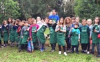 « Plus d’arbres, plus de  vie » : les enfants de l’école Calloni de Bastia plantent 37 arbres 