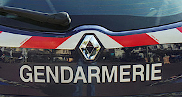 Porto-Vecchio : deux jeunes grièvement blessés sur la route après un refus d’obtempérer