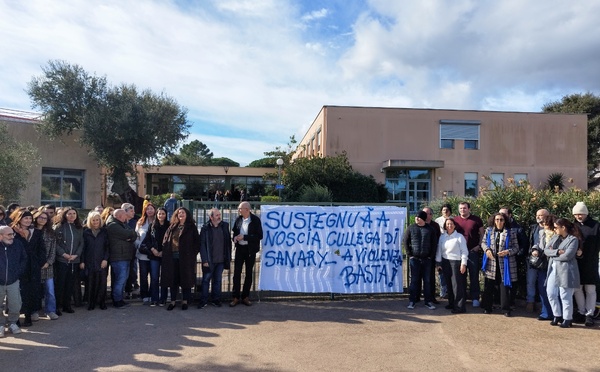 Les professeurs du lycée de Porto-Vecchio se mobilisent en soutien de l’enseignante poignardée dans le Var