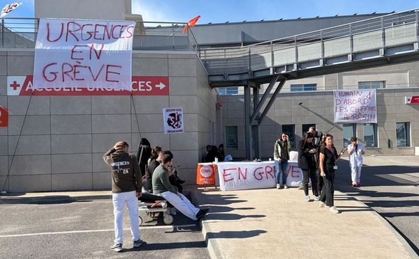 Hôpital d’Ajaccio : urgences en grève, brancardiers mobilisés et direction silencieuse, le conflit s’enlise