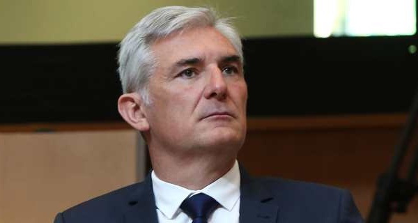 Procurations litigieuses : le contrôle judiciaire de Xavier Lacombe rétabli par la justice