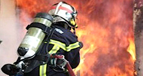 Monticello - Feu sur le balcon d’un appartement. Une personne incommodée une autre légèrement blessée