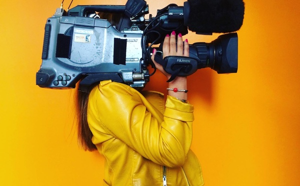 Portrait - Du rêve d'enfant à Via Stella, Jennifer Capai raconte la Corse caméra au poing