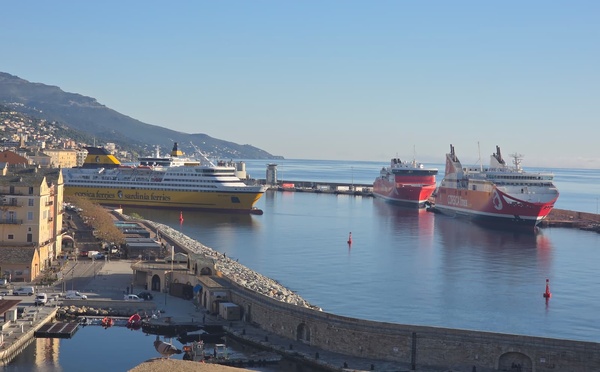 VIDEO - Carburants : le port de Bastia toujours bloqué