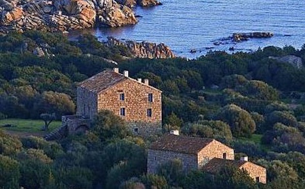 Le domaine de Murtoli ne pourra pas occuper « la crique des célébrités » et la plage d’Erbaju