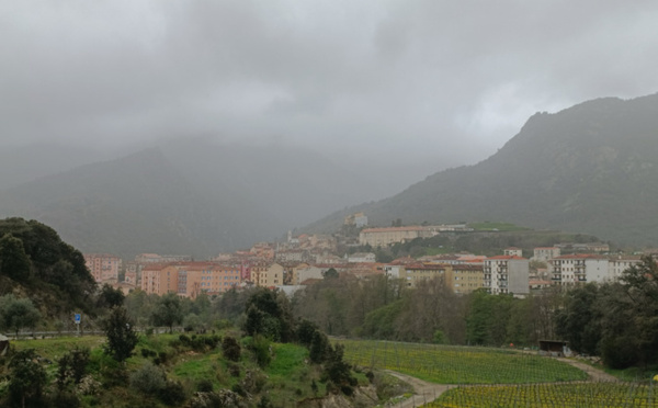 La Corse touchée par le passage d'un nuage de poussières désertiques
