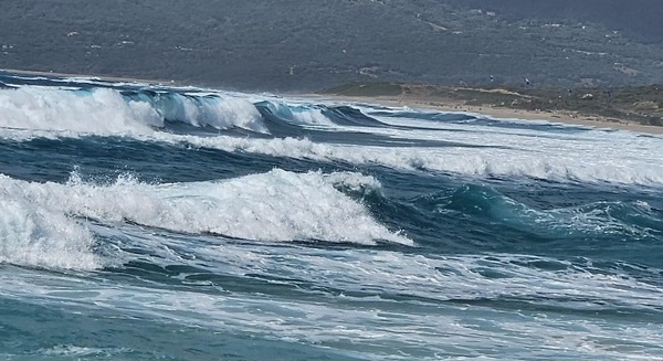 En Corse, de “fortes vagues” attendues sur les plages de la côte orientale 