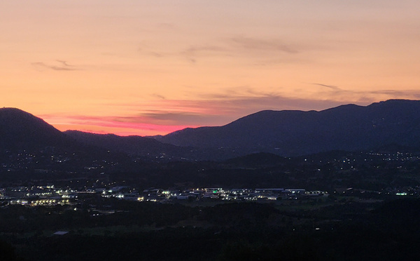 A màghjina - Sottu à l’ultimi lumi di u ghjornu, Aiacciu s’addurmenta