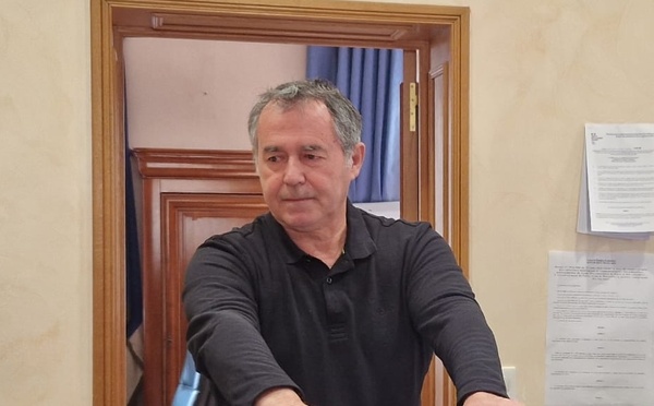 Carghjese - L’adieu du village à François Garidacci