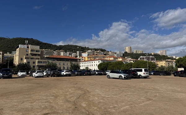 Ajaccio - Le parking de la place Miot fermé jusqu'au 30 juin