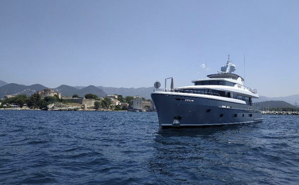 Mouillage illégal au Cap Corse : 90 000 € d'amende et trois ans d'interdiction de naviguer en France