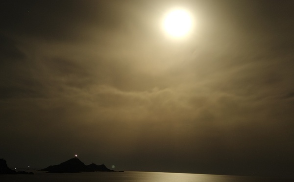 A màghjina - Chjar di luna nant’à e Sanguinari
