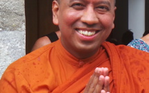  Bhante Saranapala, l'"Urban Buddhist Monk" canadien, de retour en Corse 