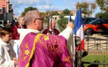 Procession et bénédiction des sépultures pour la journée des Défunts à Calvi