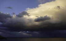 Météo : Vents violents, plusieurs centaines de foyers privés d'électricité