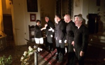 A Calvi, le Groupe  "A Filetta" chante au profit de la  Ligue contre le cancer