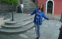 Festa di a lingua corsa in Bastia : La chanteuse qui murmurait à l’oreille de la danseuse…