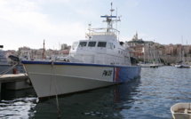 La vedette régionale de surveillance « Mauve » dans les eaux autour de la Corse