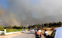 Incendie à Calenzana : Le hameau de Suare sérieusement menacé, routes bloquées, habitants évacués