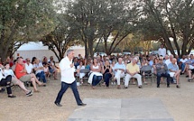 Plus de 250 personnes à Lumio  pour le rendez-vous de l'été avec Xavier Bertrand