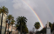 Ajaccio : Un  arc-en-ciel impérial