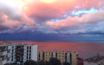 La photo du jour : Mer… rouge à Bastia