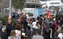 Bastia : Rassemblement de salariés devant la préfecture