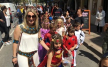 Carnaval ensoleillé et coloré  à Calvi