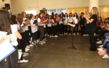 Collégiens de L'Ile-Rousse : La fin de l'année scolaire en chantant