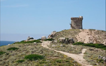 La photo du jour : La tour de la Punta d Omigna…