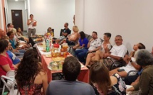 Les ambassadeurs du tri sélectif à la rencontre de la population d'Aregnu