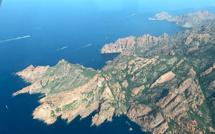 La photo du jour : Survol de Scandola