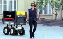 ALF, ça bouge avec La Poste : Le robot-suiveur, une première à Ajaccio