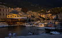 La photo du jour : Sur le port de Centuri