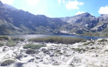 La photo du jour : Le lac de Melu tout à loisir