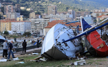 Des restes d’embarcations semés sur des centaines de mètres : Ajaccio panse ses plaies