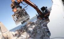Le "Mayakoba", premier établissement de plage, démoli à Calvi