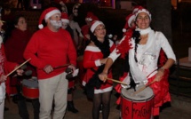 Super parade de Noël dans les rues de Calvi