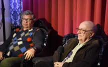 Una cria incù Christian Mondoloni in giru à un caffè 