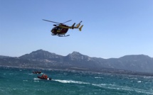 Manœuvre aquatique dans la baie de Calvi