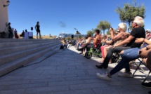 Les tendances de la mode d'été présentées  à Lisula