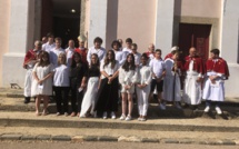 Un week-end de communions à Aregnu