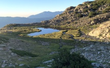 La photo du jour : le cœur du lac d'Ochji Neri