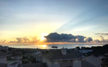 La photo du jour : Bastia au lever du jour
