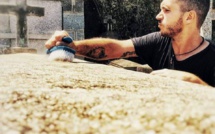 « Sempre qui » : l'entreprise qui entretient les tombes des défunts à votre place 