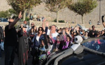 Une belle parade pour Halloween à Calvi